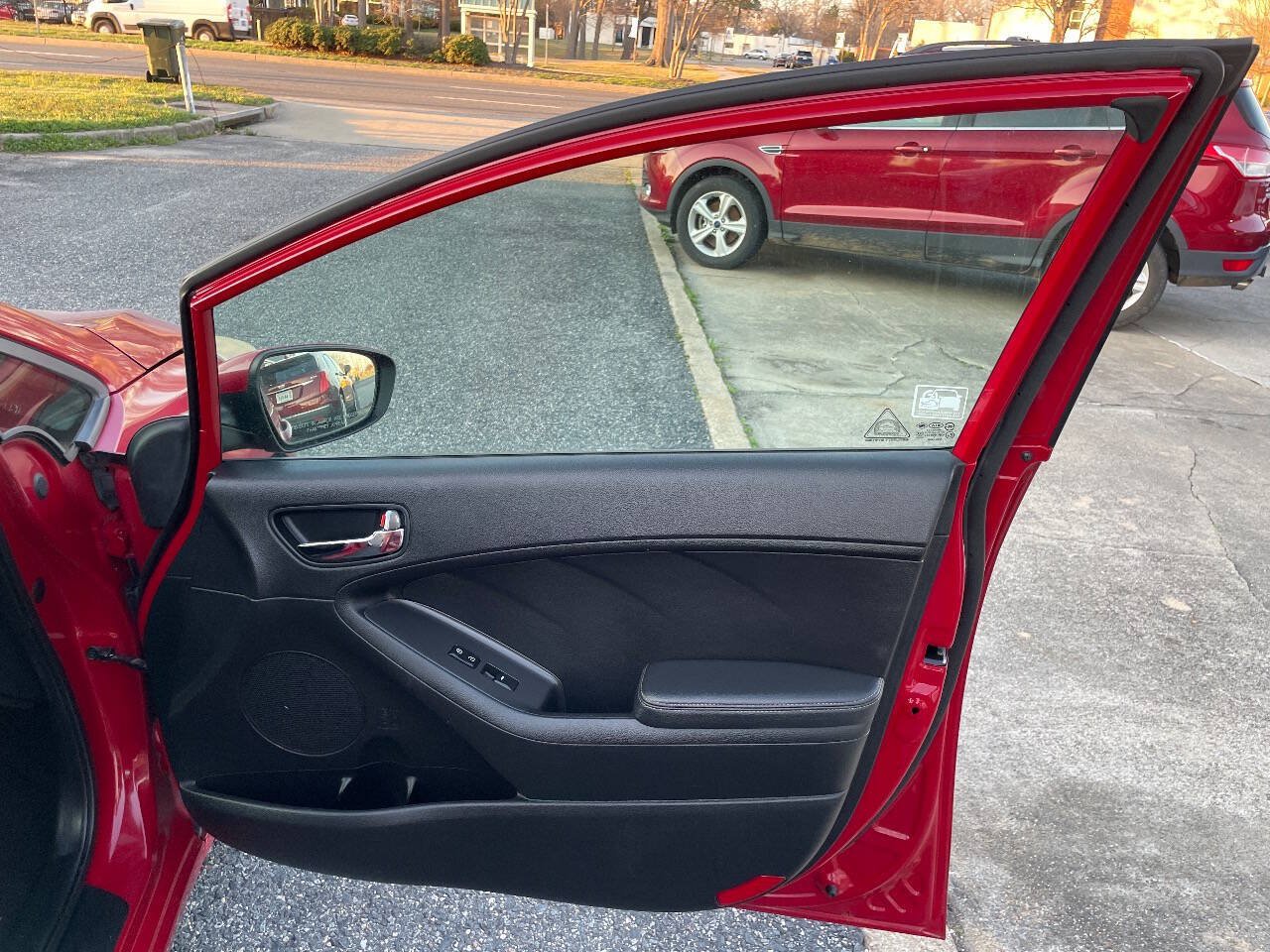 Used 2014 Kia Forte LX w/ Popular Package FWD image 28