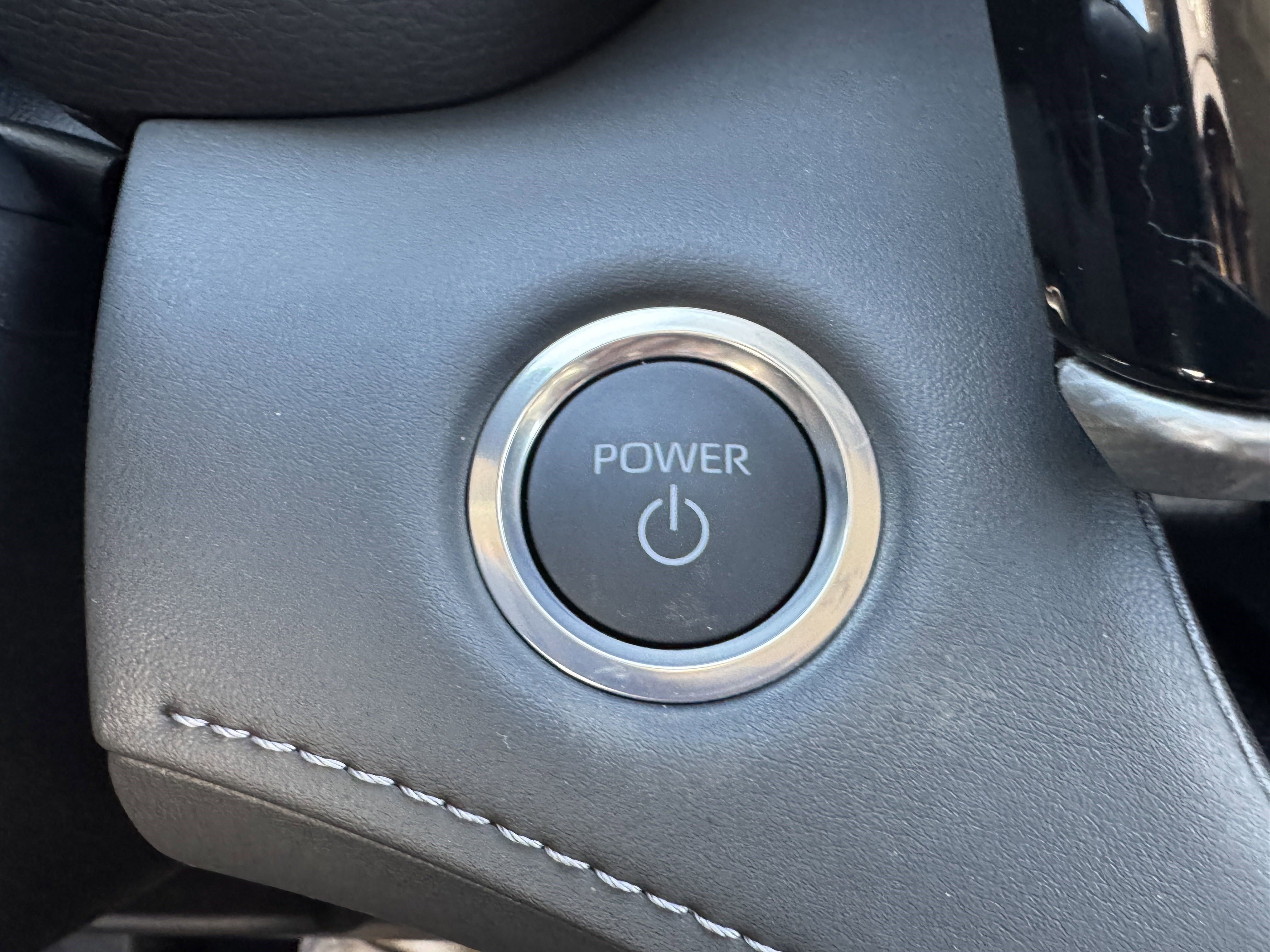 New 2026 Toyota Highlander Platinum AWD/4WD image 31