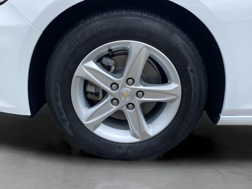 Used 2024 Chevrolet Malibu LT image 25