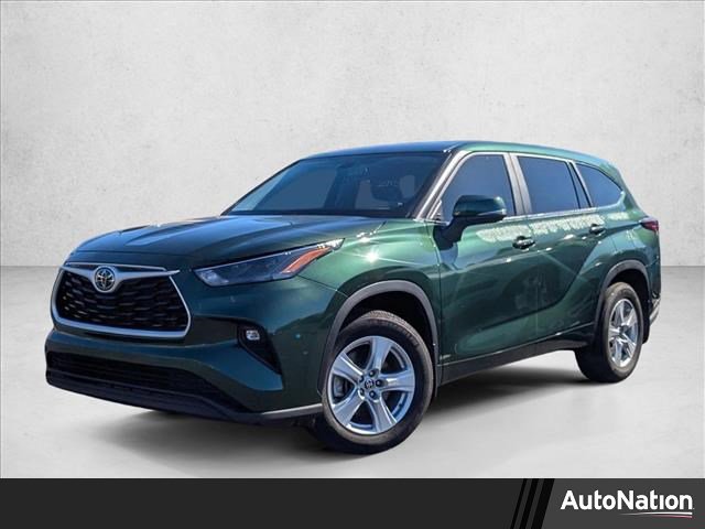 Used 2024 Toyota Highlander LE