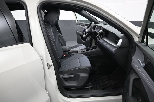New 2026 Volkswagen Tiguan SE R-Line AWD/4WD image 14