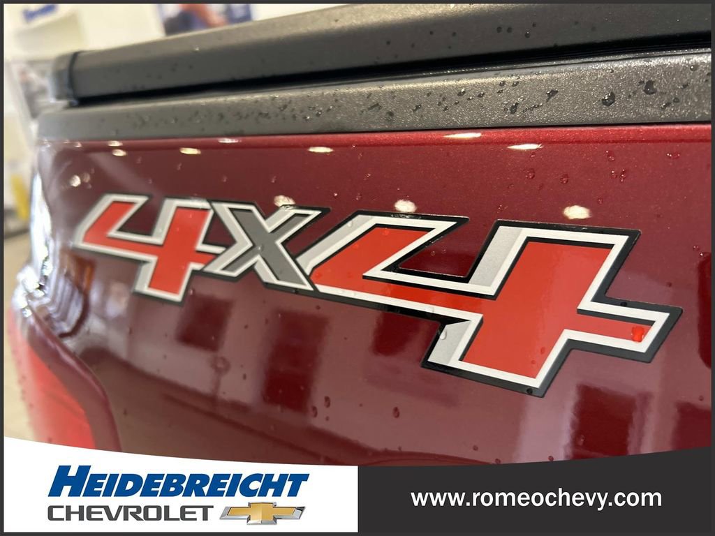 Used 2016 Chevrolet Silverado 1500 High Country w/ High Country Premium Package image 41