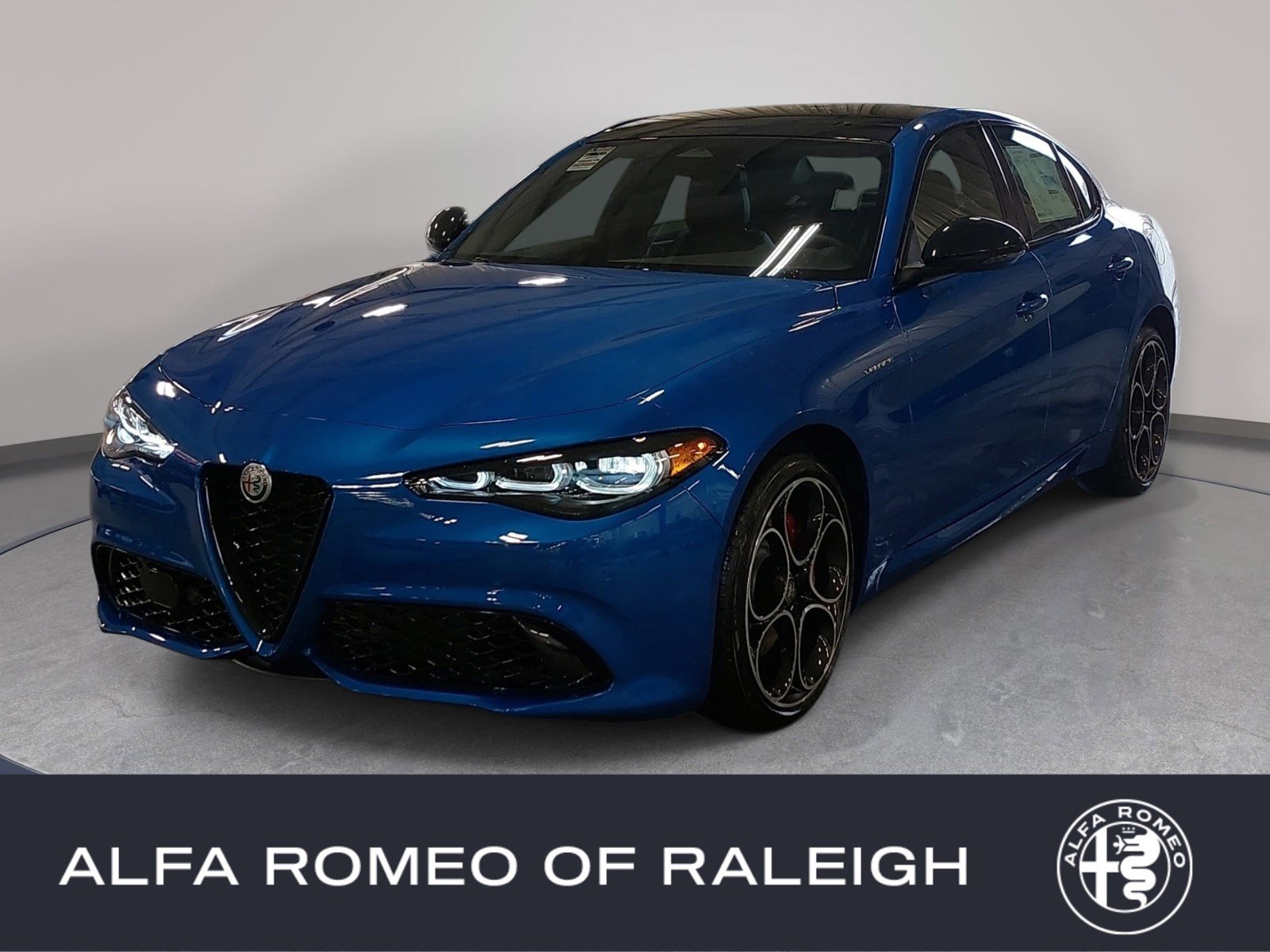 New 2025 Alfa Romeo Giulia AWD w/ Veloce Package AWD