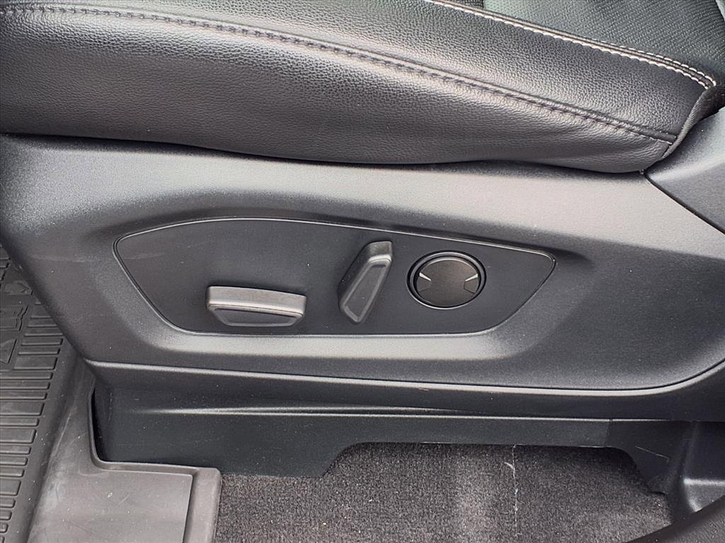 Used 2023 Ford Explorer ST w/ Equipment Group 401A image 4