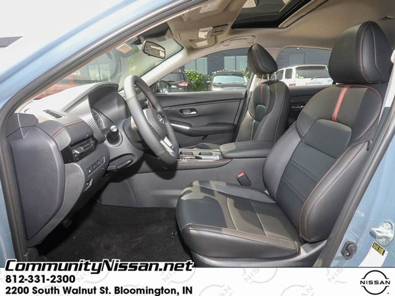 New 2025 Nissan Sentra SR w/ SR Premium Package image 9