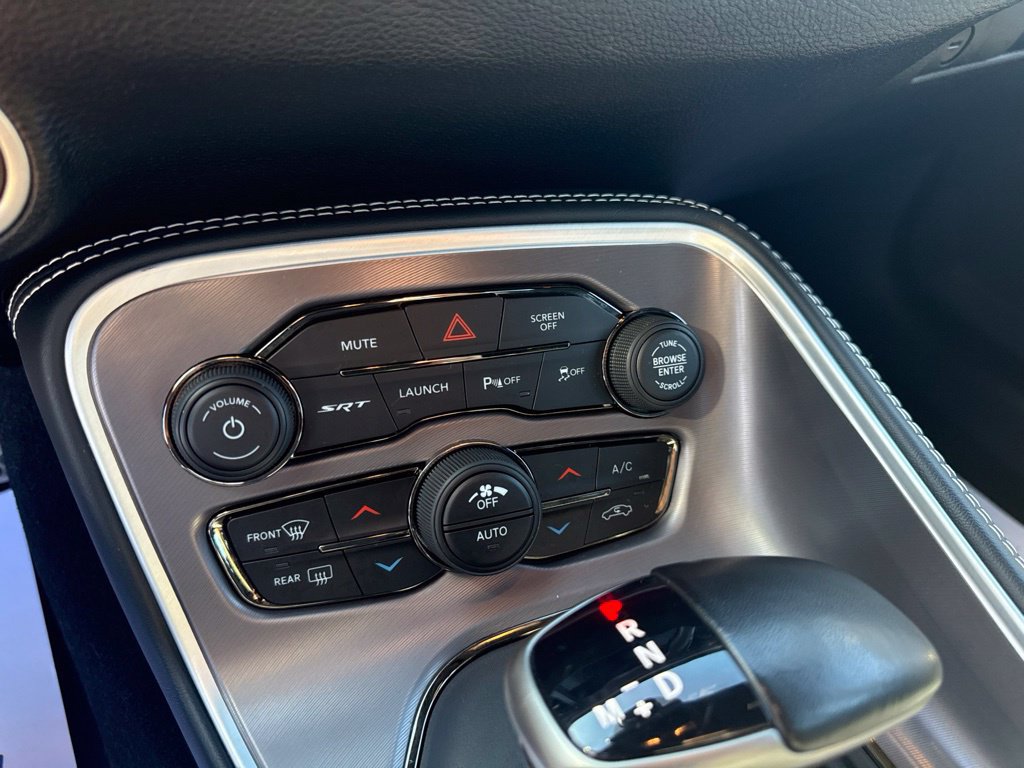 Used 2021 Dodge Challenger SRT Hellcat RWD image 32