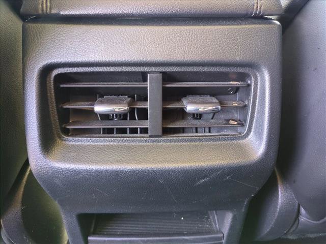 Used 2024 Ford Edge SEL image 15