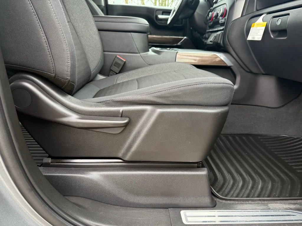 Used 2020 Chevrolet Silverado 1500 RST w/ All-Star Edition image 26