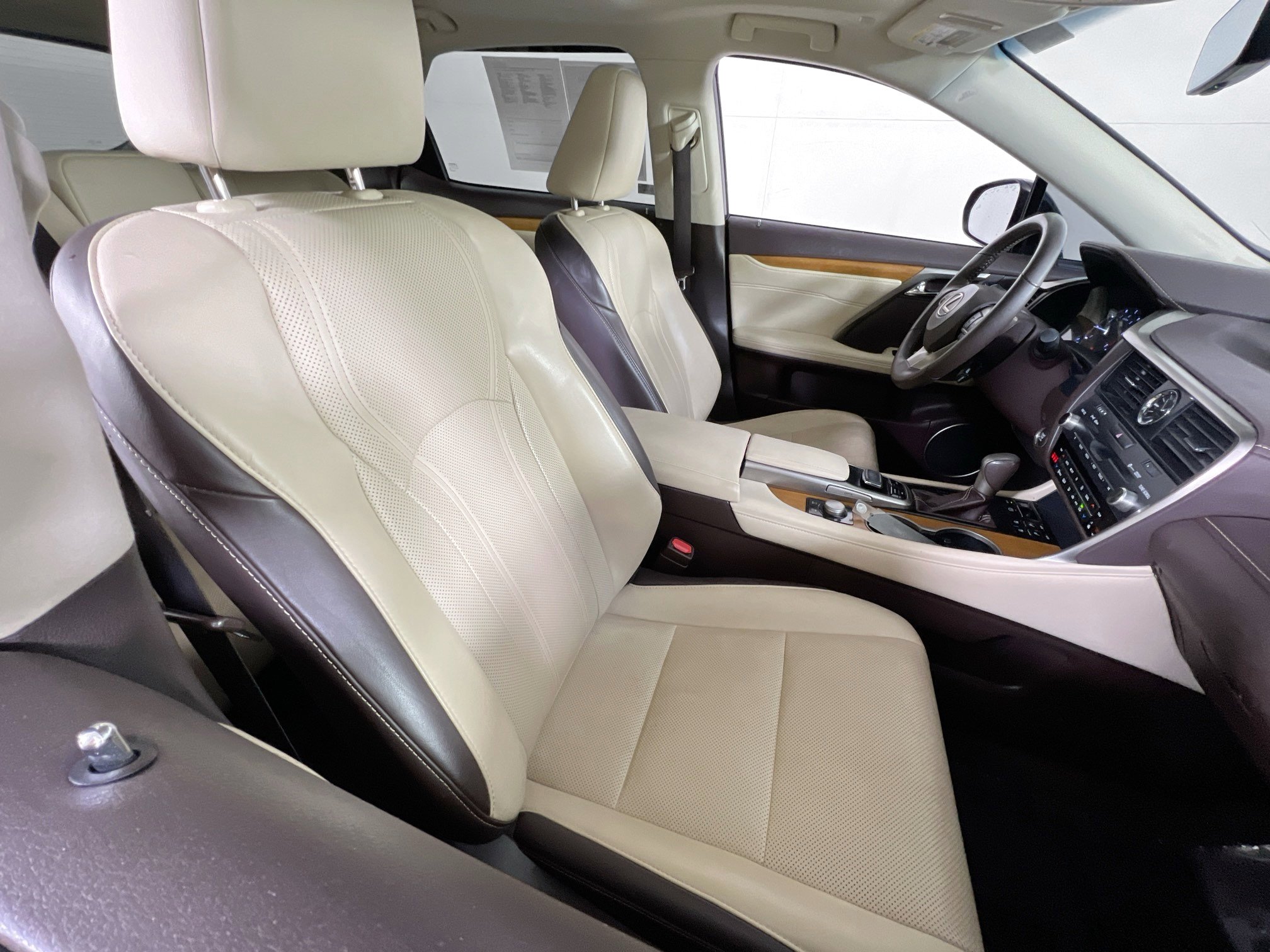 Used 2019 Lexus RX 350 AWD w/ Navigation Package image 27