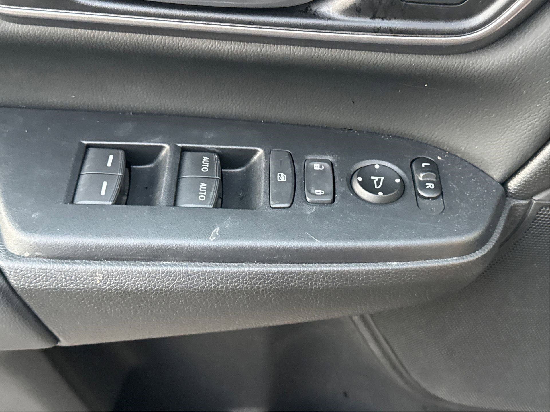 Used 2021 Honda CR-V EX-L image 38