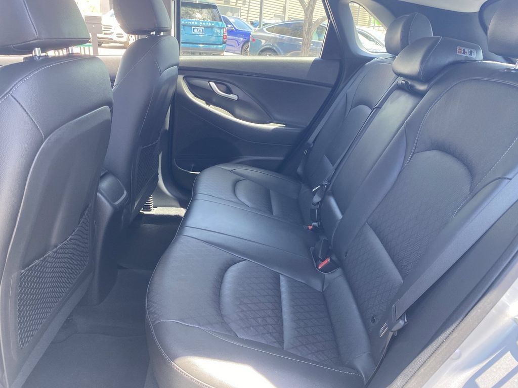 Used 2020 Hyundai Elantra GT w/ Style Package 02 FWD image 16