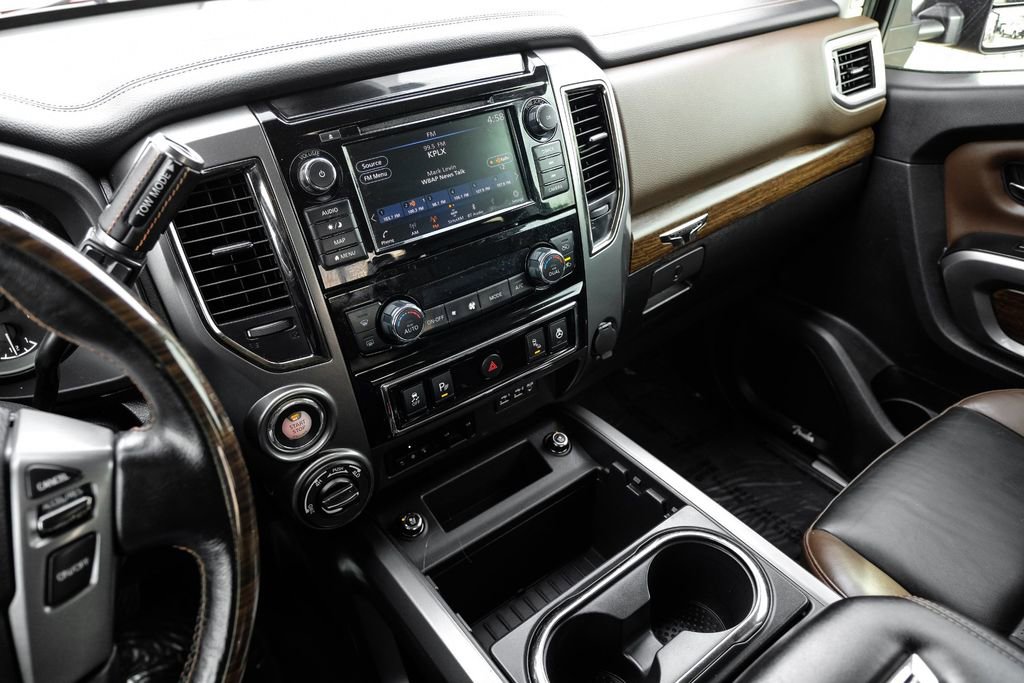 Used 2019 Nissan Titan Platinum Reserve w/ Platinum Utility Package AWD/4WD image 21