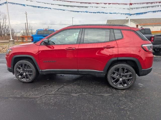 New 2026 Jeep Compass Latitude image 4