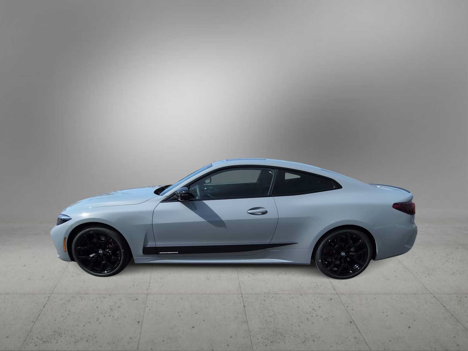 Used 2026 BMW 430i xDrive Coupe w/ M Sport Package AWD/4WD image 5