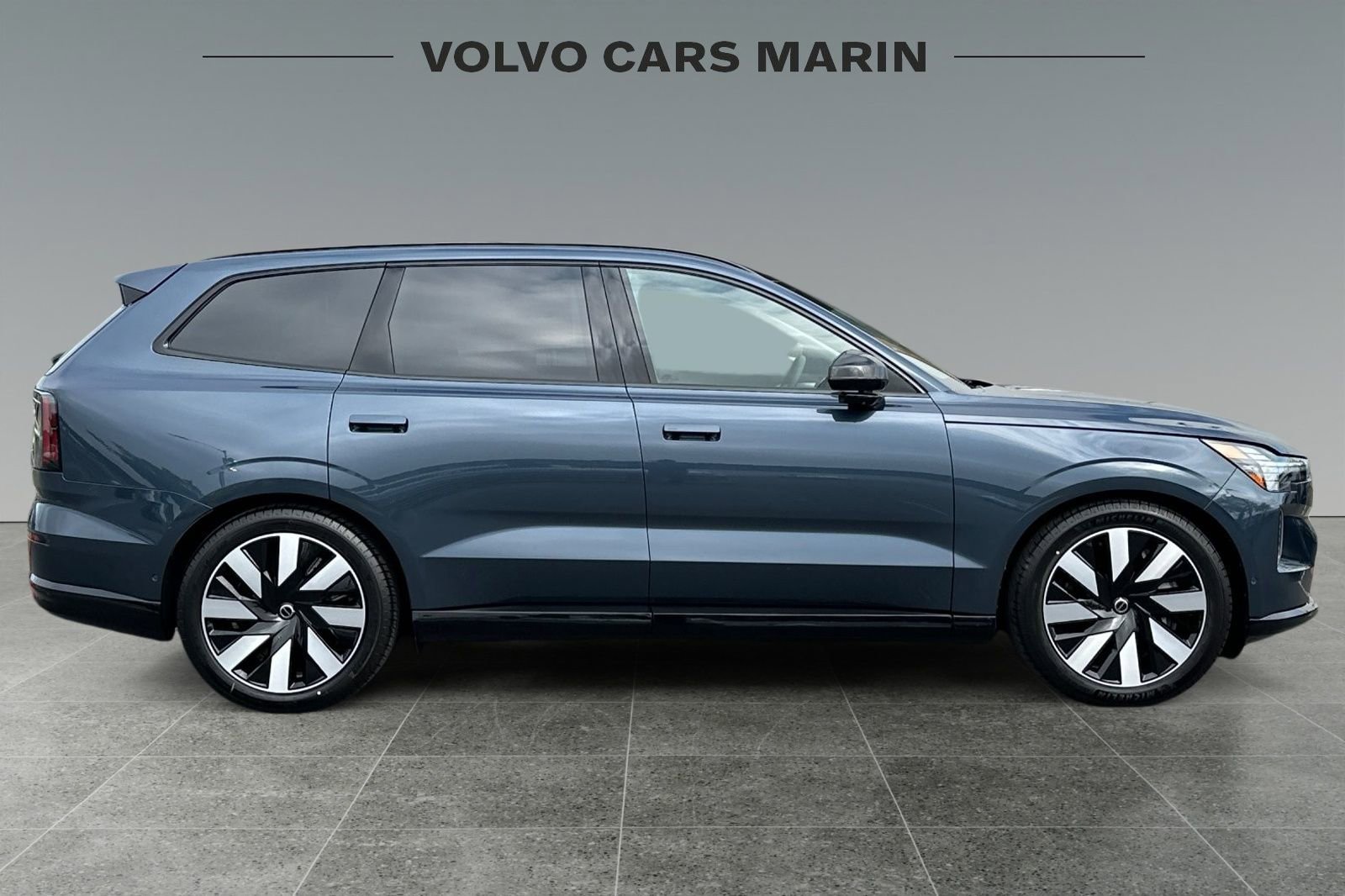New 2025 Volvo EX90 Ultra AWD/4WD image 8