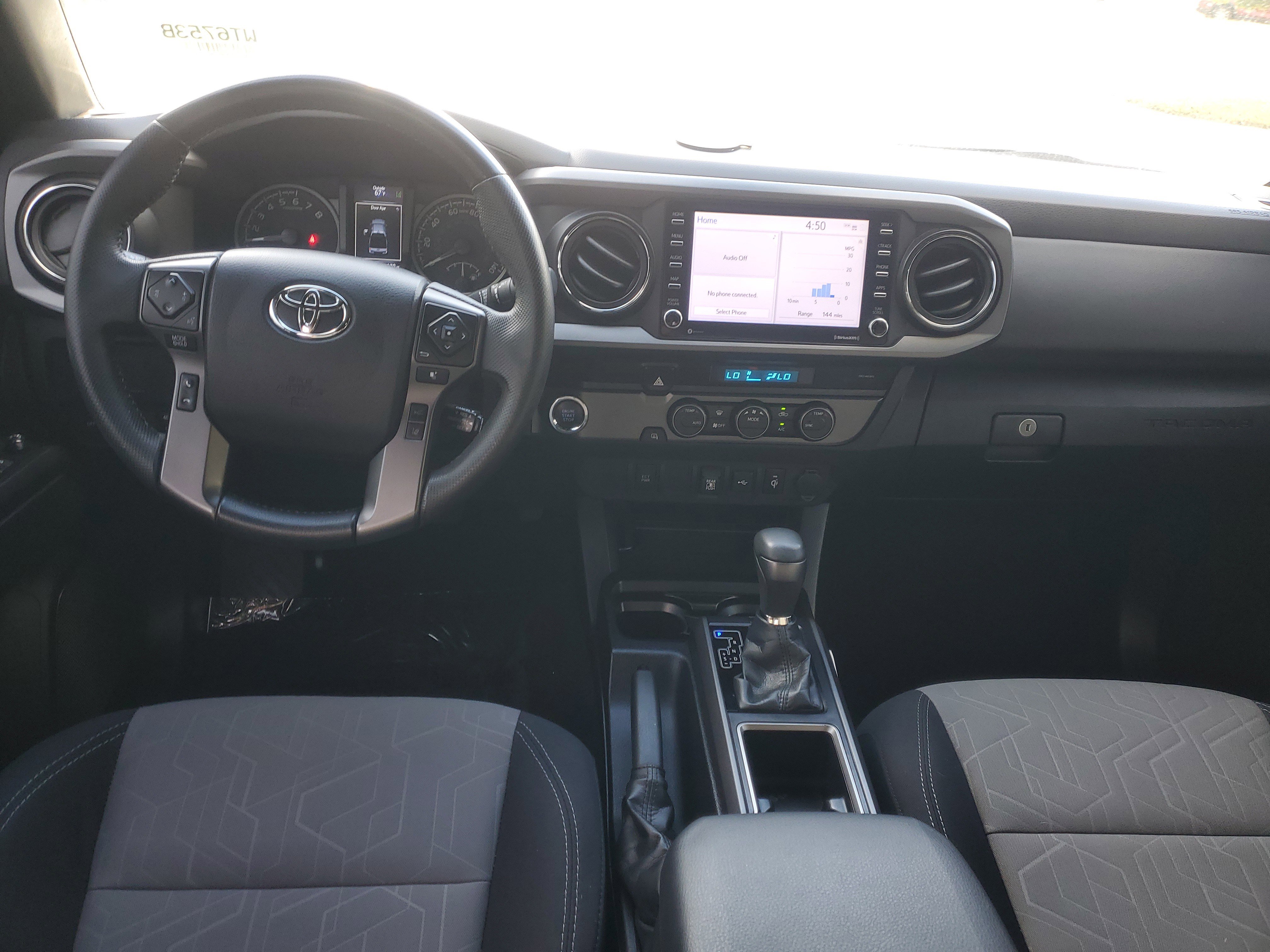 Used 2021 Toyota Tacoma TRD Off-Road image 9