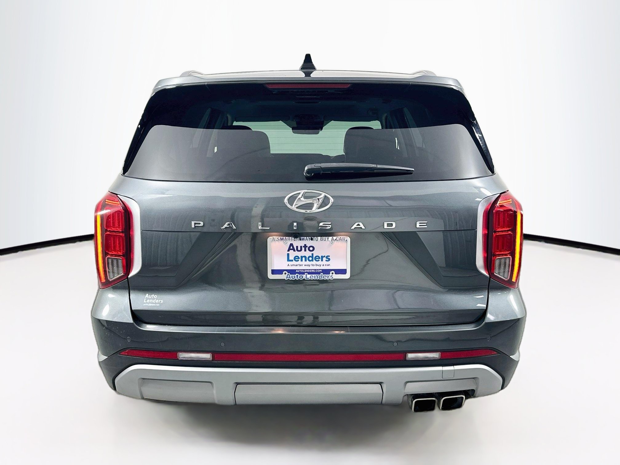 Used 2023 Hyundai Palisade Limited FWD image 6