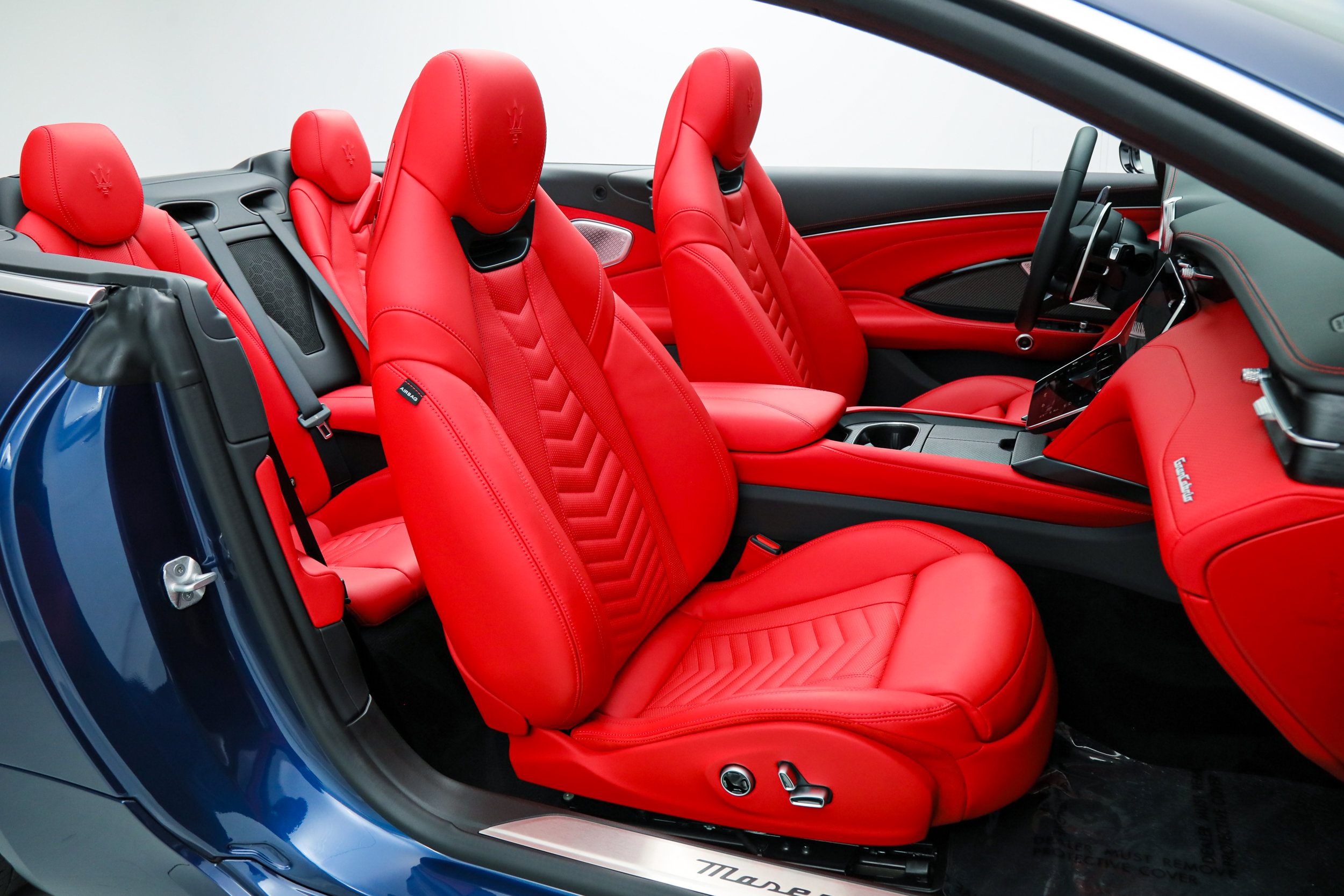 Certified 2026 Maserati GranCabrio Modena AWD/4WD image 19