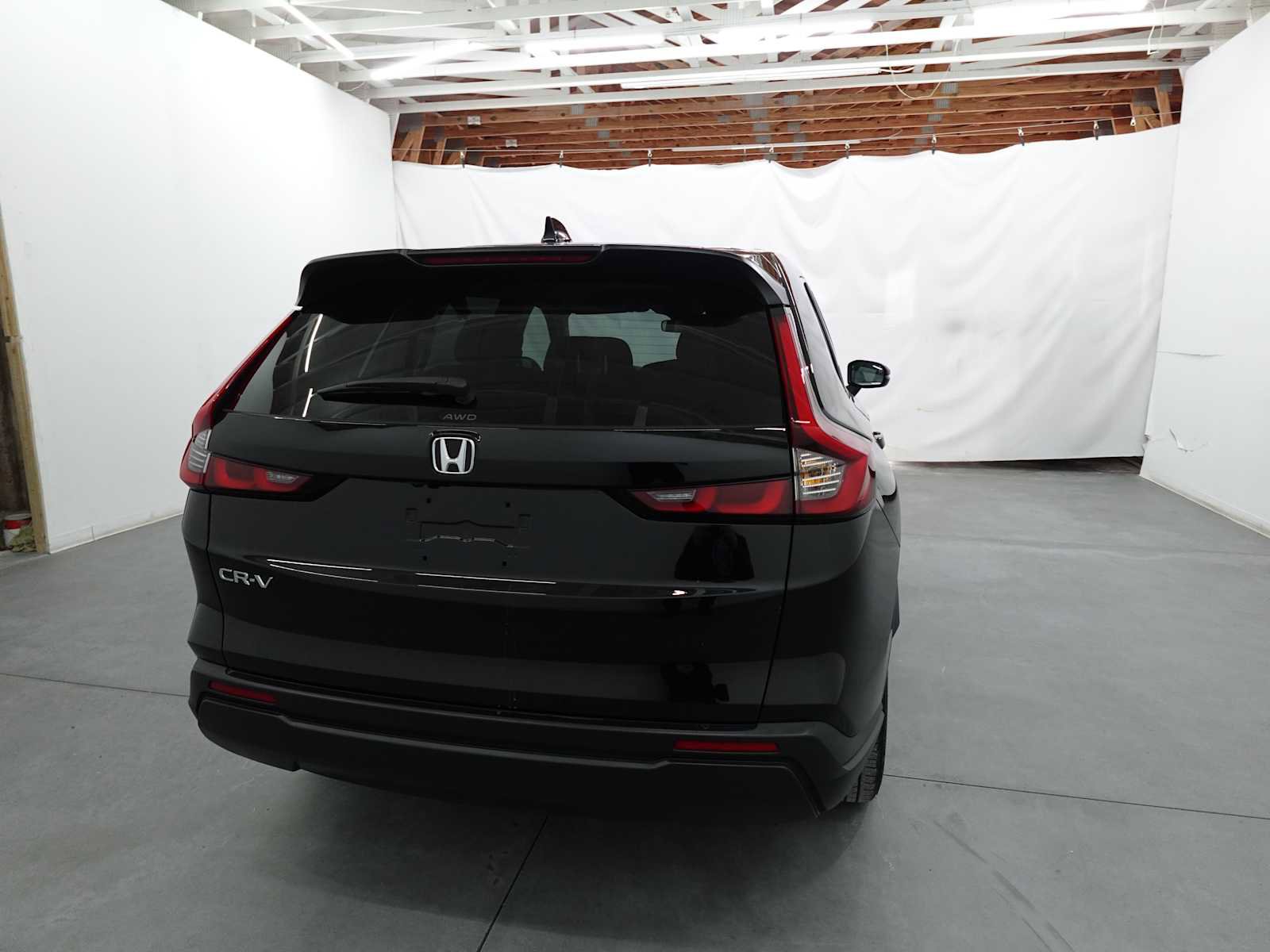 Certified 2025 Honda CR-V EX image 5