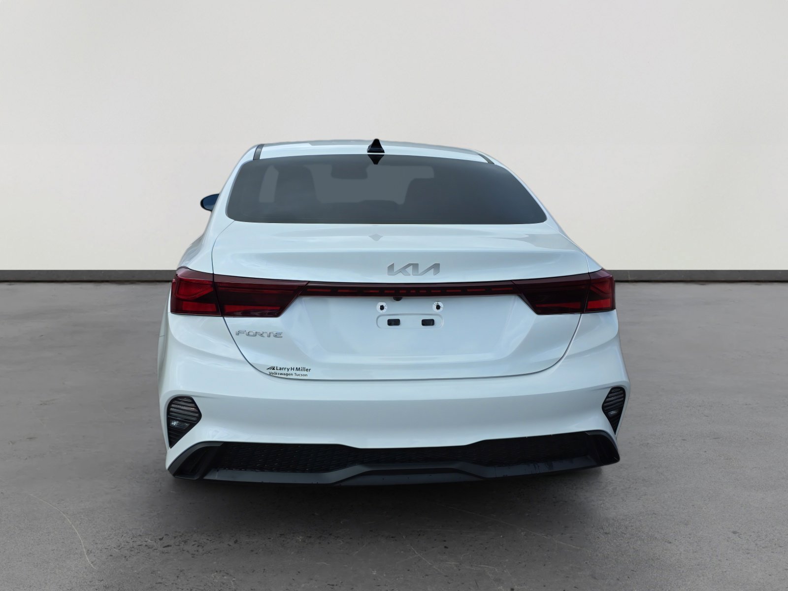 Used 2024 Kia Forte LXS image 4