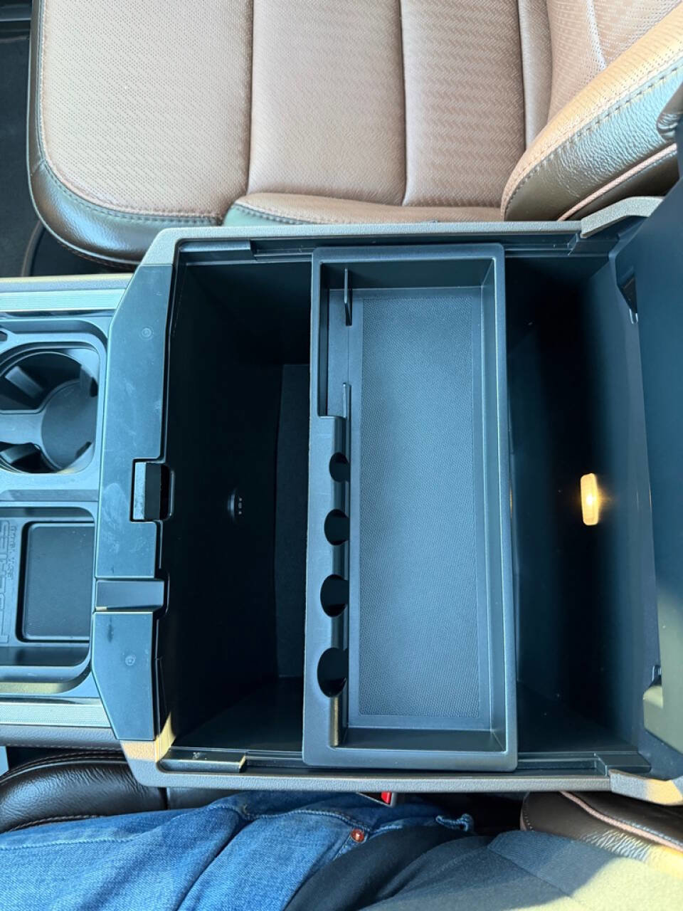 Used 2025 Ford F450 King Ranch AWD/4WD image 36