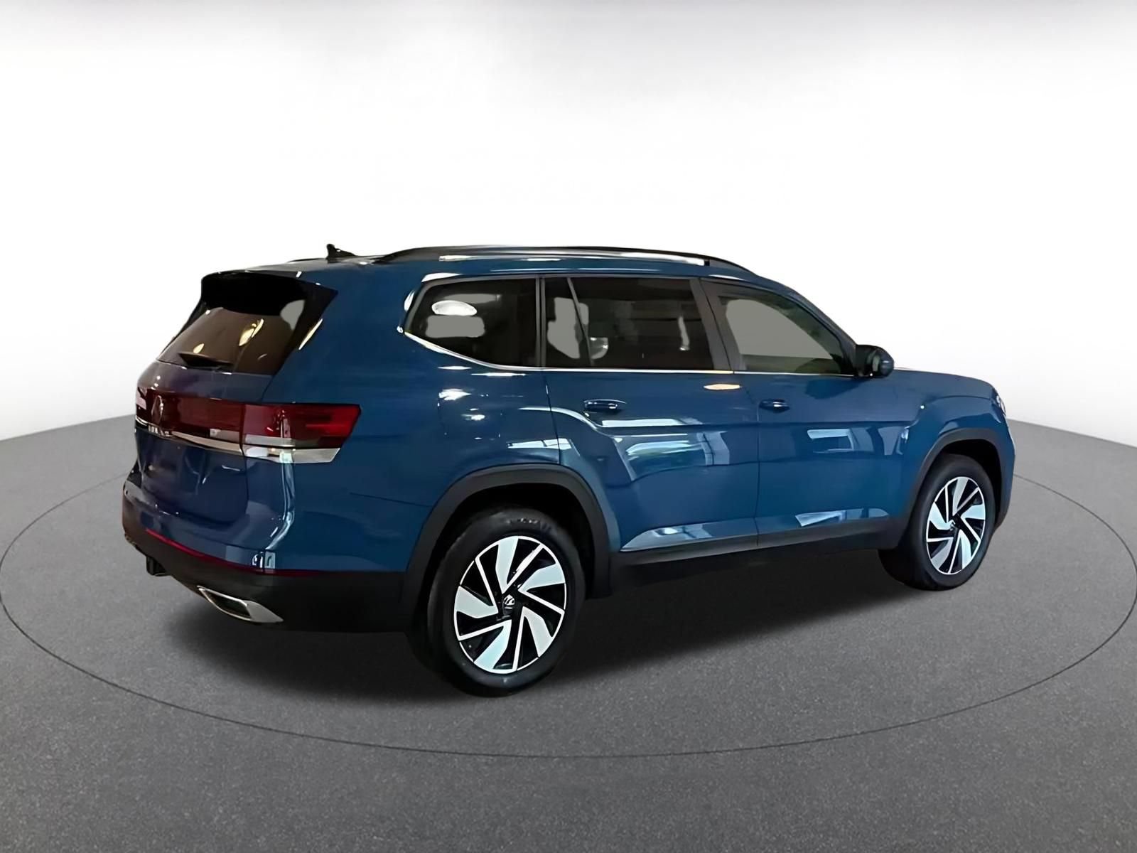 Used 2026 Volkswagen Atlas SE AWD/4WD image 15