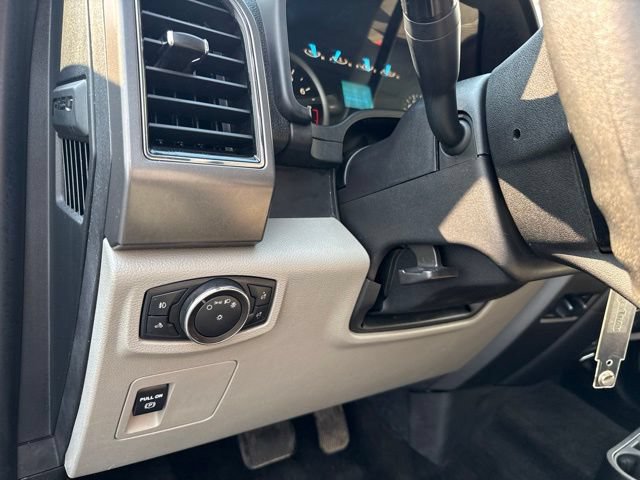Used 2018 Ford F150 XLT AWD/4WD image 18