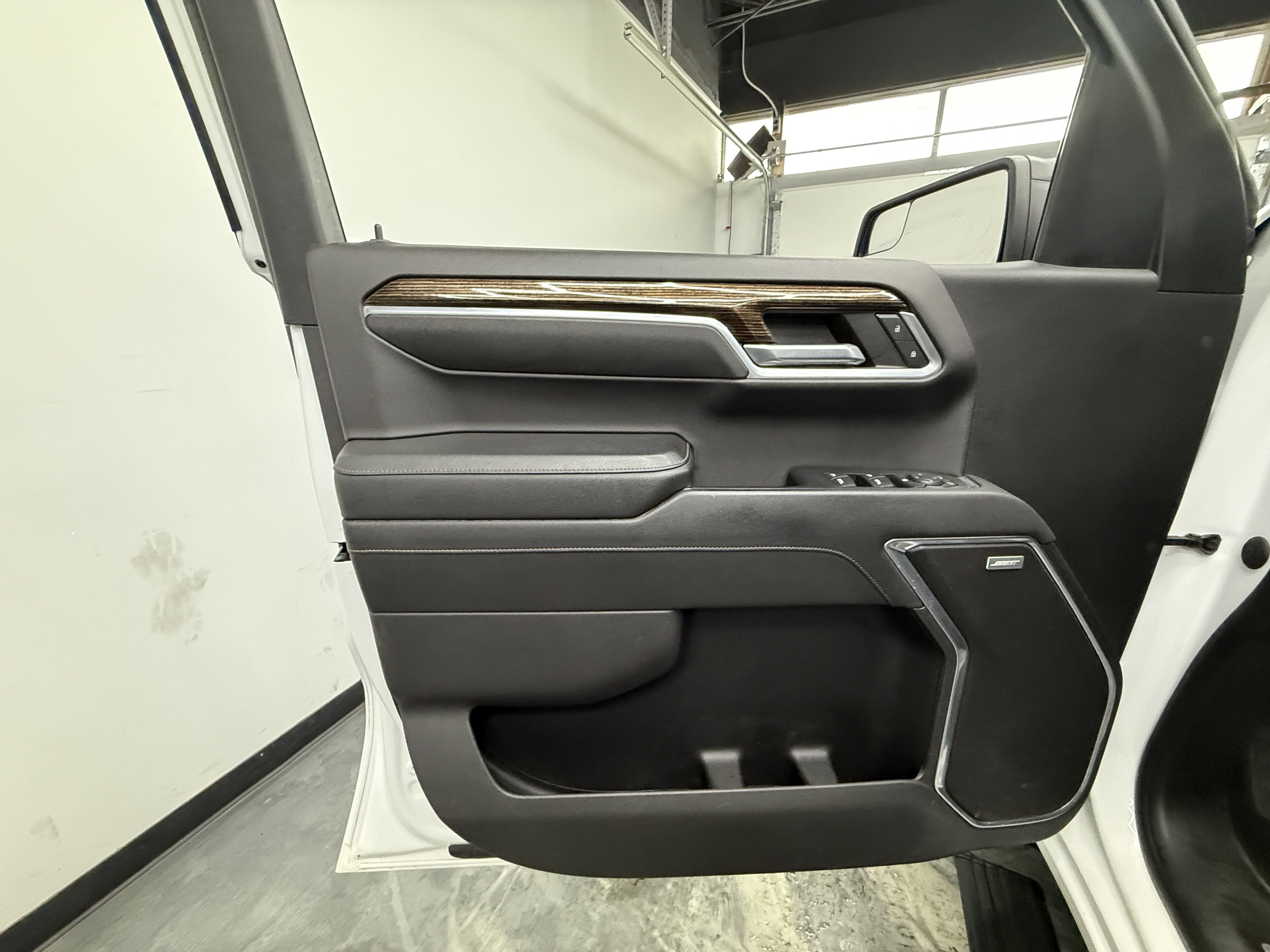 Used 2022 GMC Sierra 1500 Elevation w/ Preferred Package image 11