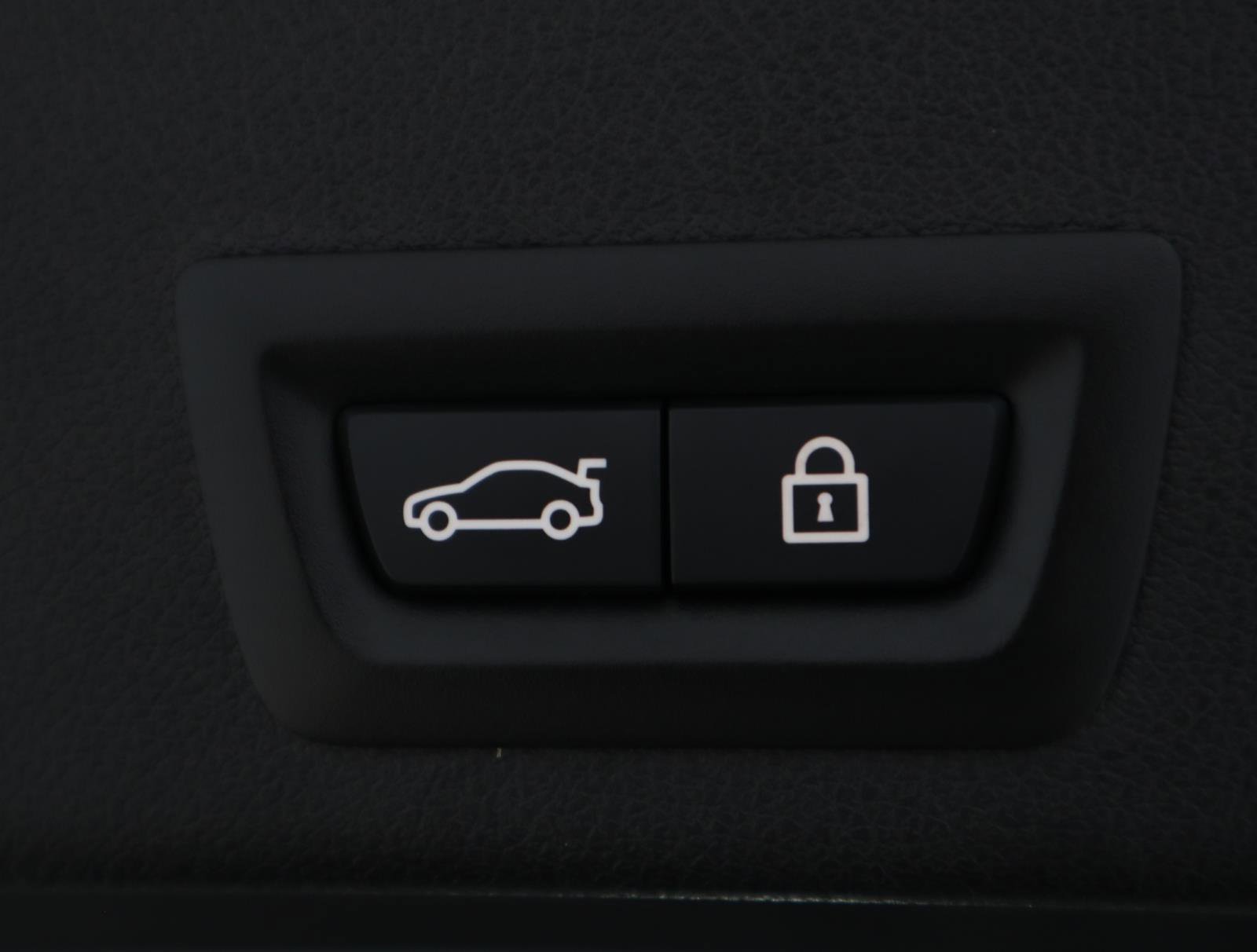 Certified 2014 Ferrari 458 Spider image 55