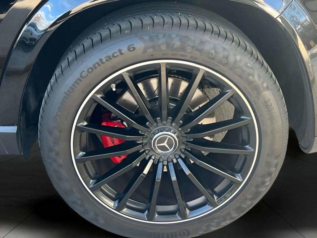 Used 2024 Mercedes-Benz GLS 63 AMG 4MATIC image 38