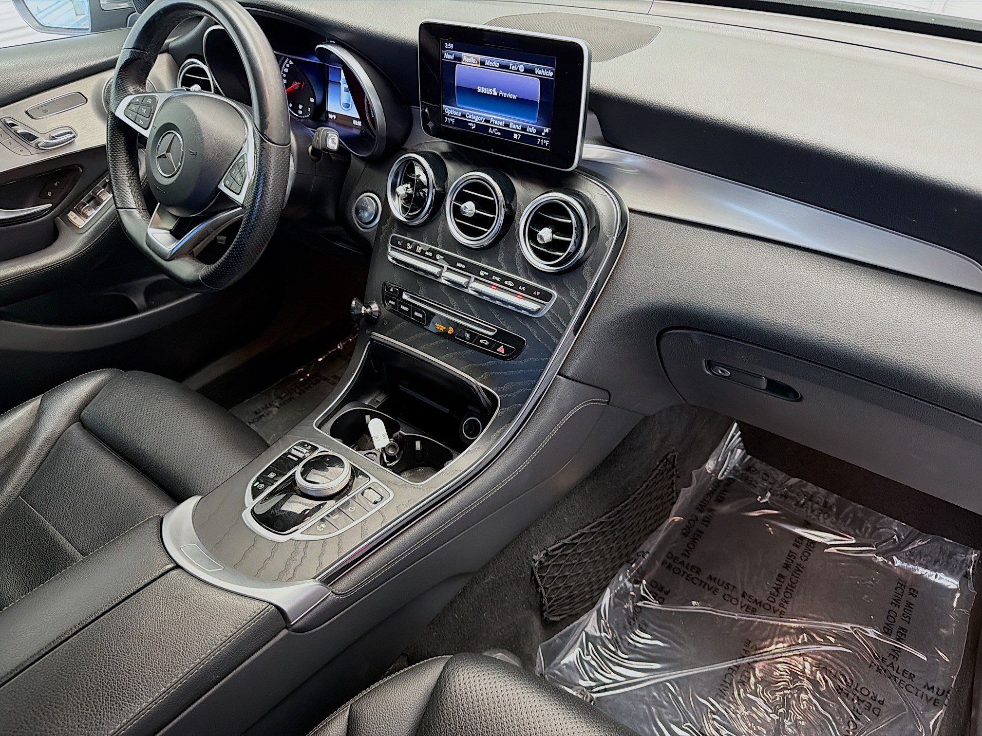Used 2019 Mercedes-Benz GLC 300 4MATIC Coupe image 12