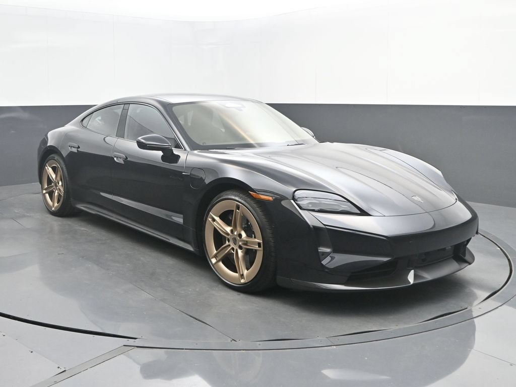 New 2026 Porsche Taycan Turbo S AWD/4WD image 9