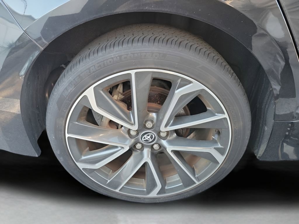 Used 2022 Toyota Corolla XSE image 15