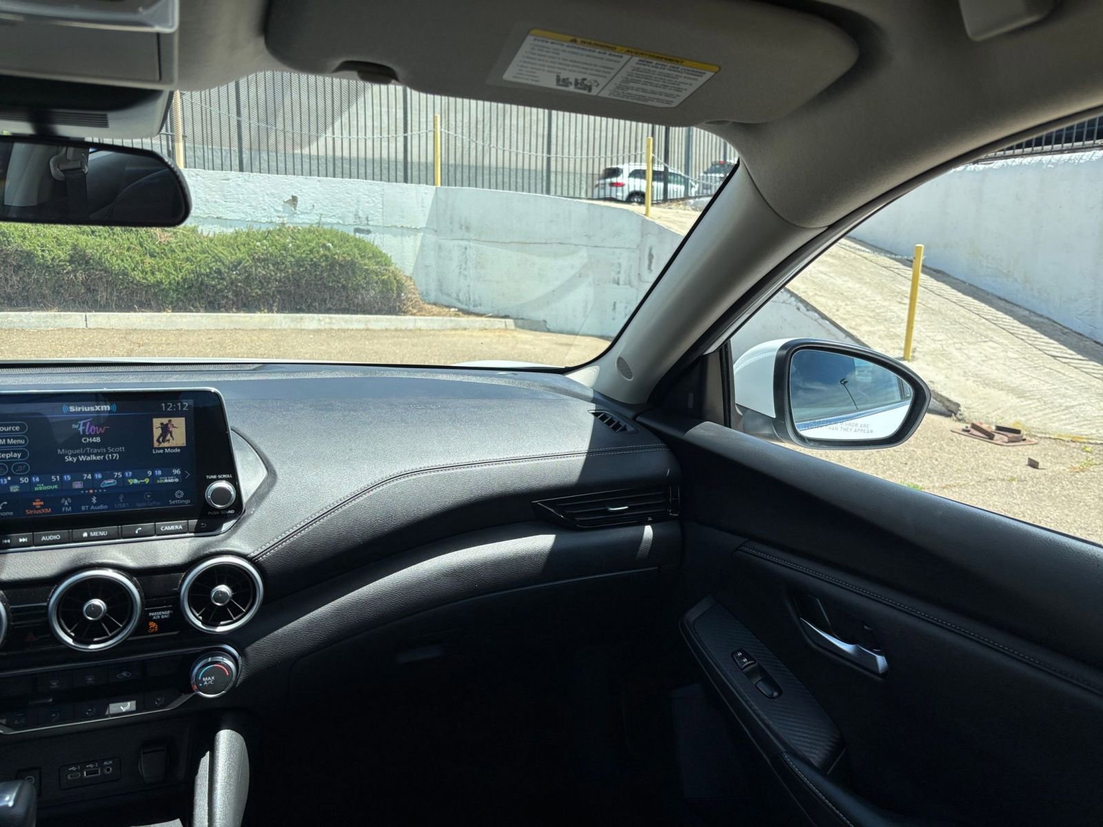 Used 2025 Nissan Sentra SV FWD image 33