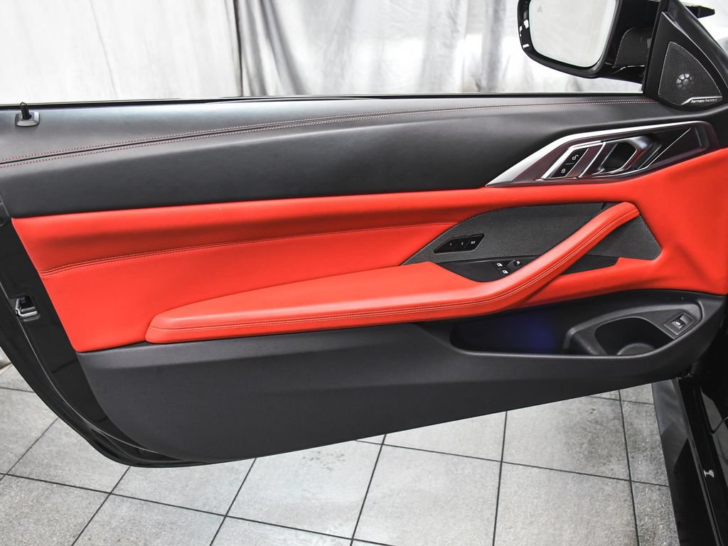 Used 2022 BMW M4 xDrive Competition w/ M Carbon Exterior Package AWD/4WD image 9