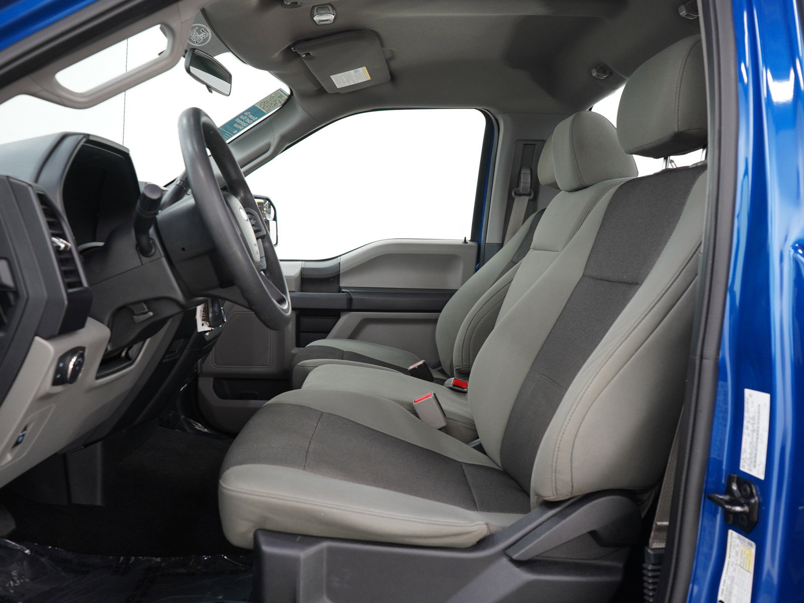 Used 2017 Ford F150 XL w/ Equipment Group 101A Mid AWD/4WD image 16