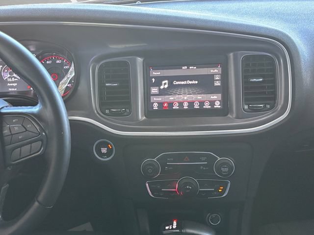Used 2021 Dodge Charger SXT w/ Blacktop Package RWD image 4