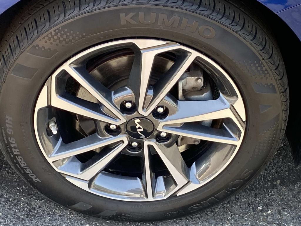 Used 2023 Kia Forte LXS FWD image 24