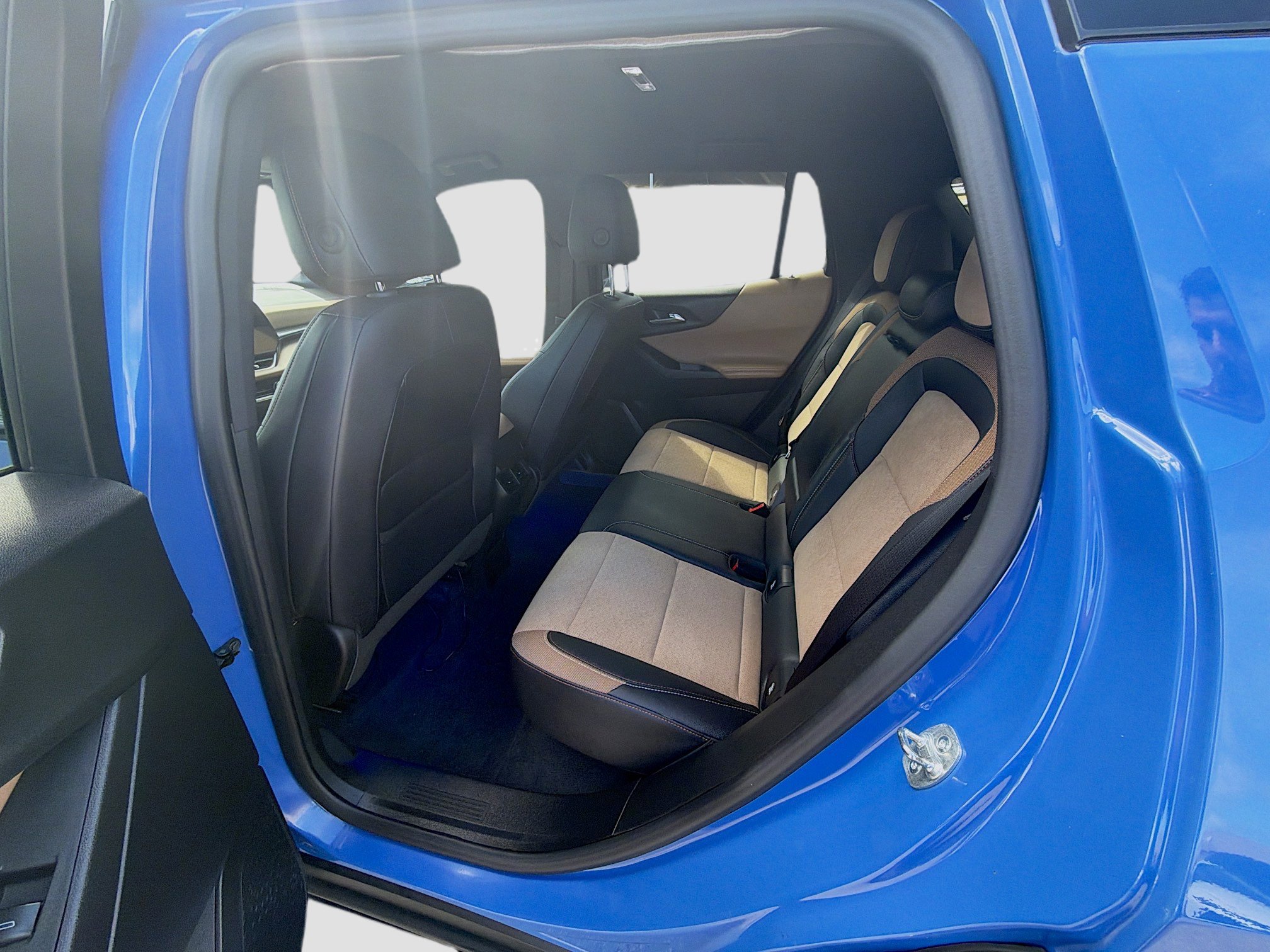 Used 2025 Chevrolet Equinox ACTIV image 24