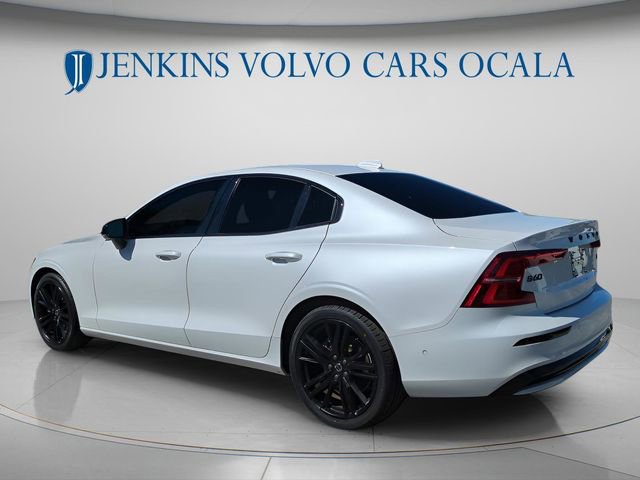 Used 2024 Volvo S60 B5 Plus w/ Climate Package image 5
