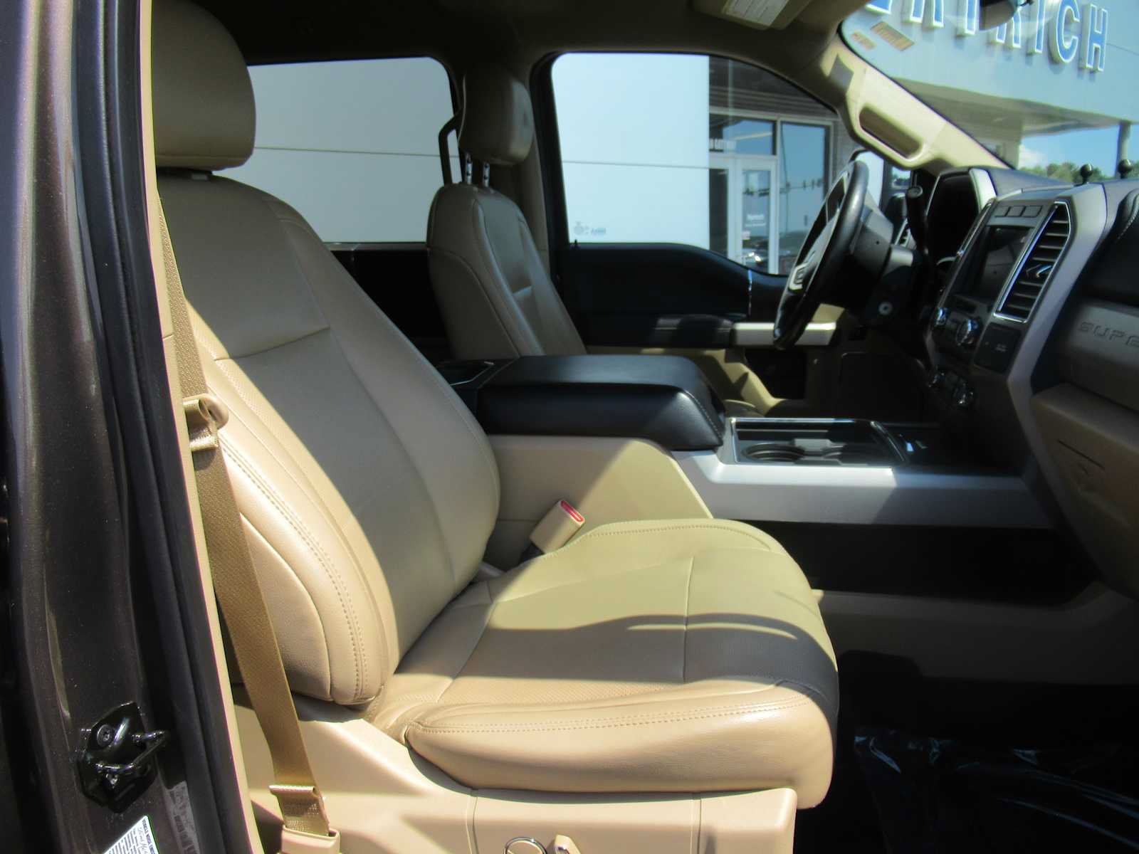 Used 2017 Ford F350 Lariat w/ Chrome Package AWD/4WD image 15