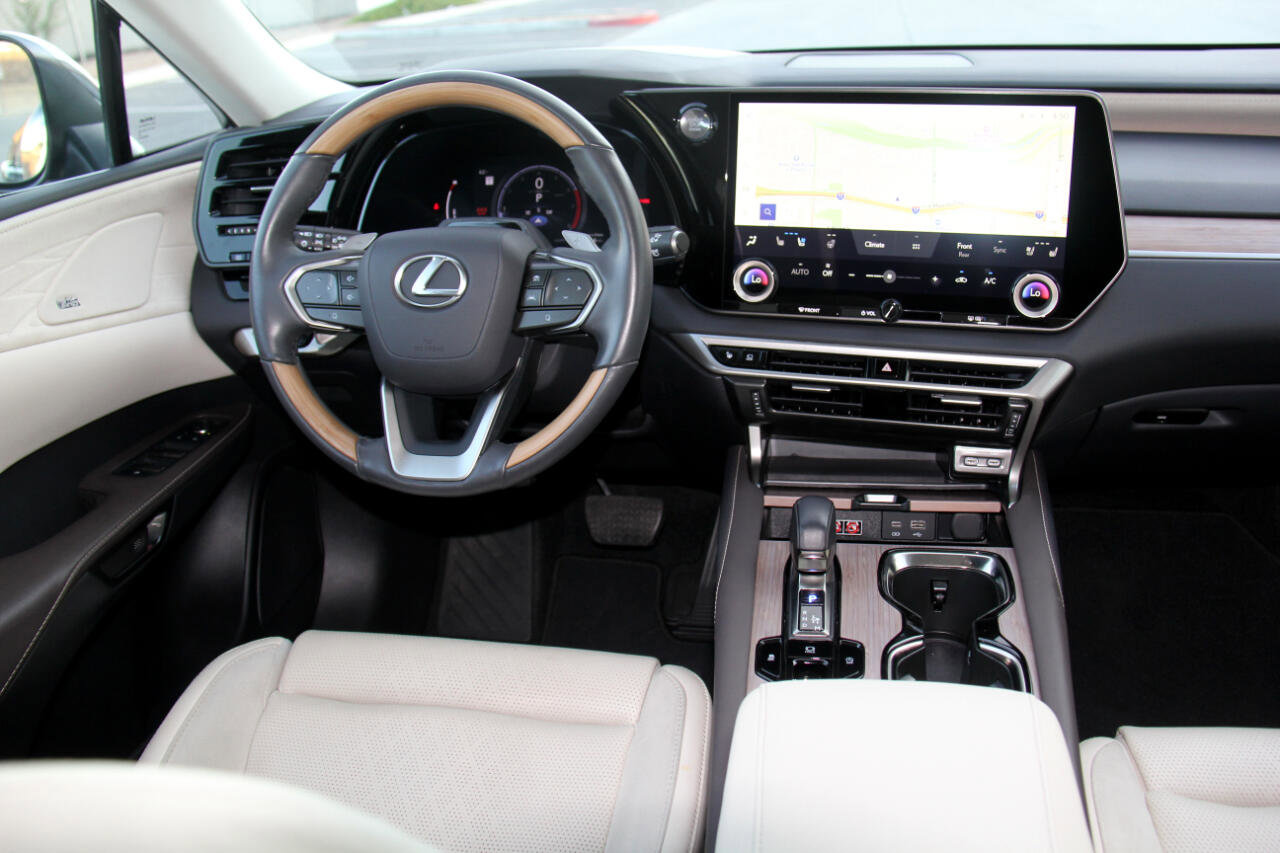 Used 2024 Lexus RX 350 FWD image 9