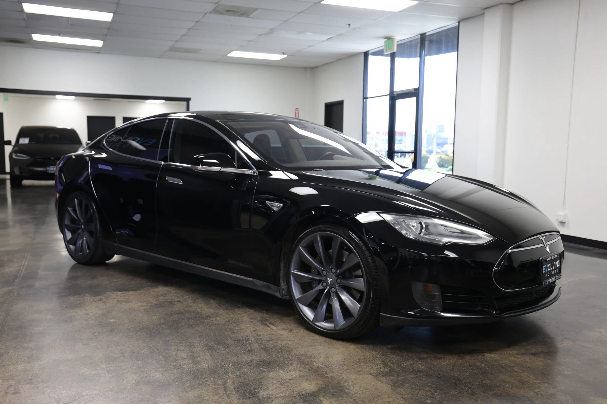 Used 2015 Tesla Model S 70D AWD/4WD image 7