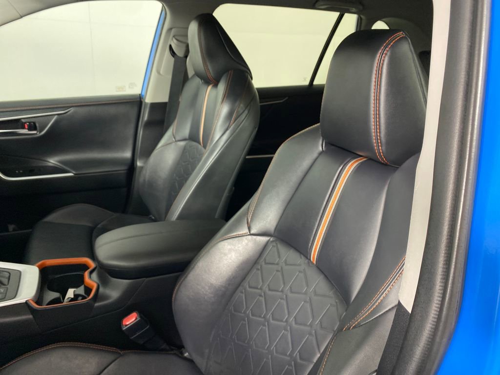 Used 2020 Toyota RAV4 Adventure image 9