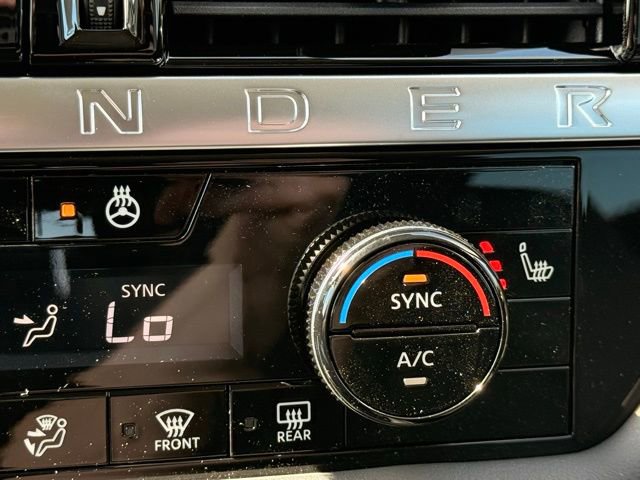 New 2026 Nissan Pathfinder SL AWD/4WD image 34