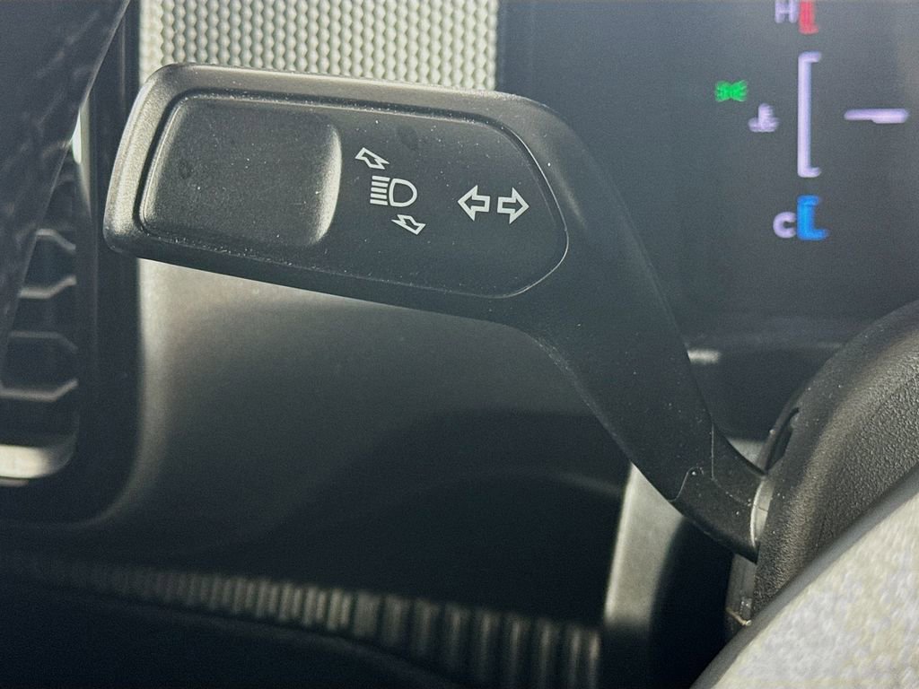 Used 2024 Ford Ranger XLT w/ Technology Package RWD image 12