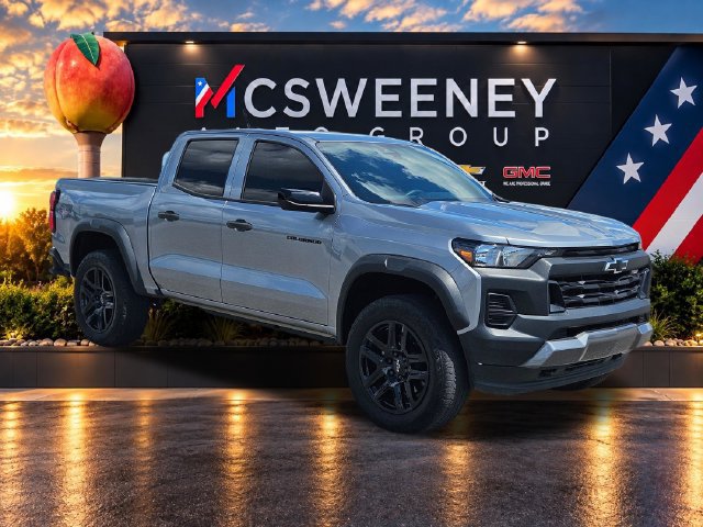 Used 2024 Chevrolet Colorado Trail Boss w/ Advanced Trailering Package AWD/4WD image 7