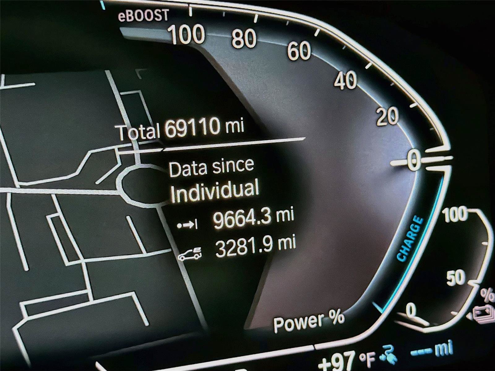 Used 2021 BMW 530e w/ Convenience Package RWD image 12