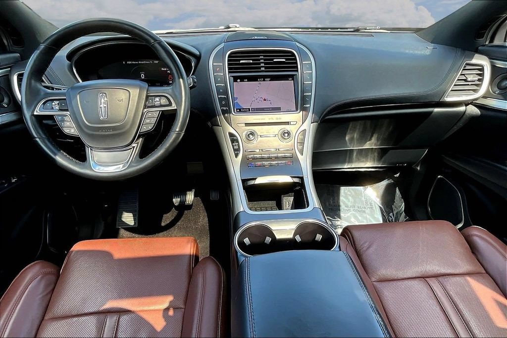 Used 2019 Lincoln Nautilus Reserve FWD image 9