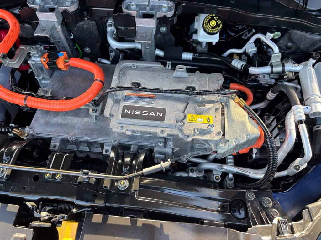 Certified 2023 Nissan Ariya FWD image 33